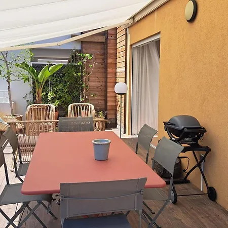 Dom wakacyjny Bright And Stylish In Center 2 Bedrooms Antibes