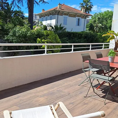 Σπίτι διακοπών Bright And Stylish In Center 2 Bedrooms *